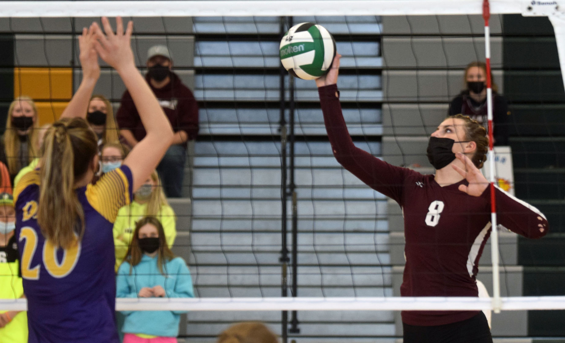Holmen's Sydney Jahr